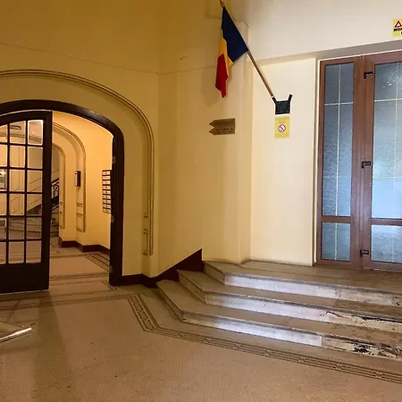 New Center Flat - 60sq