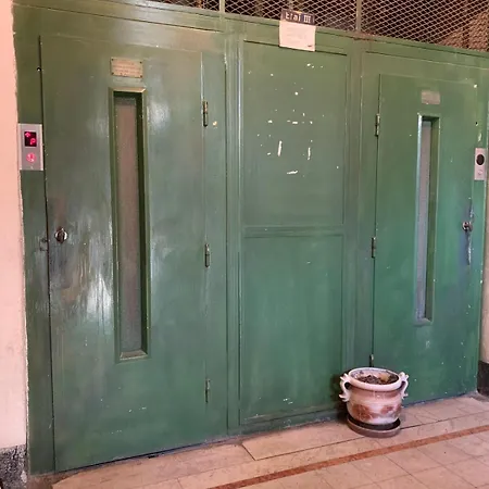 New Center Flat - 60sq Apartment